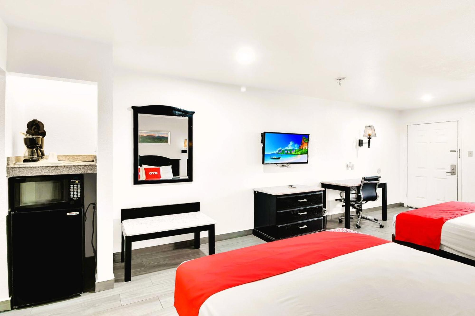 Three Rivers Executive Inn & Suites By Oyo Exterior photo